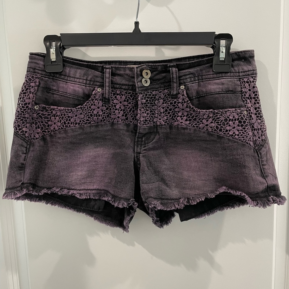L.E.I. Ashley Lowrise Shorts-Size 5
